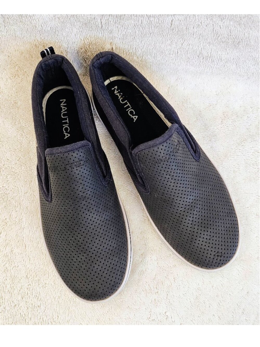 Nautica Akeley Slip-On Casual Sneakers in Dark Navy